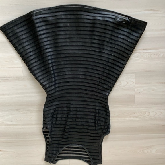 Hottest dress 👗 trend Leather combo fit and flare cocktail dress - Picture 5 of 6